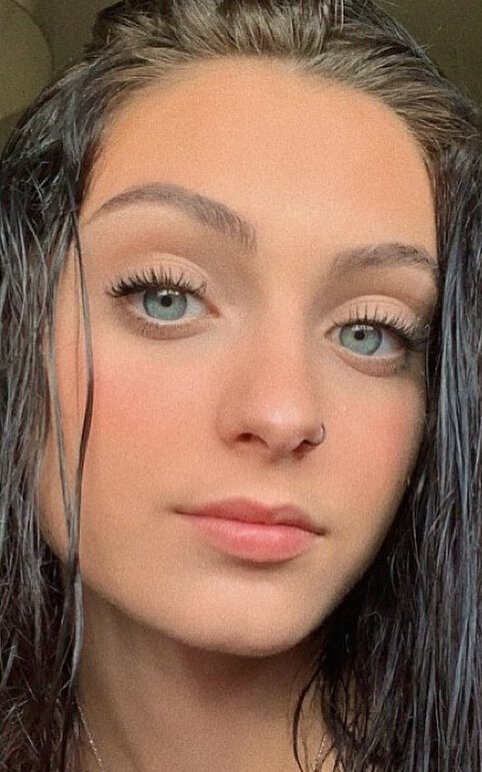 фото Мириам Мартин