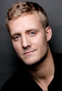 фото Джулиан Миллер