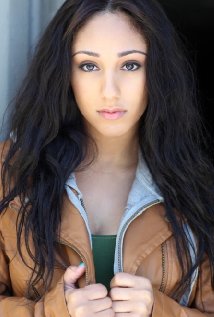 фото Алекс Лоури