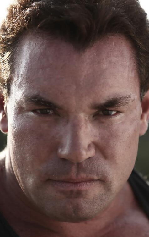 фото Джозеф Авиль