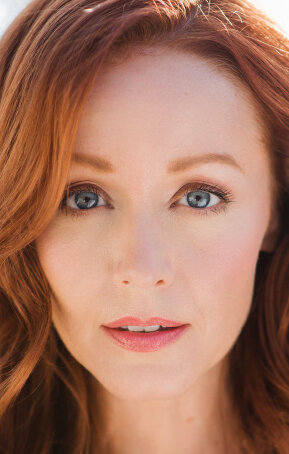 фото Линди Бут