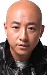 фото Чжоу Сяооу