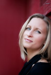 фото Памела Харди