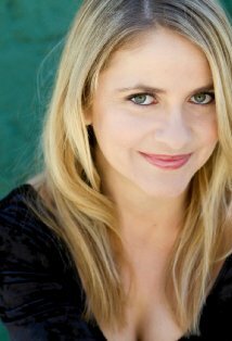 фото Рут Бонд