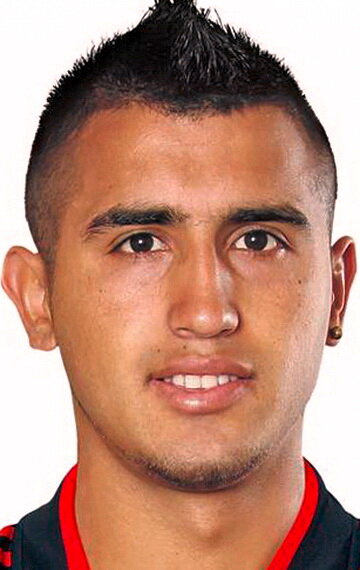 фото Артуро Видал