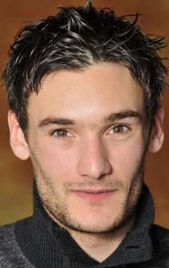 фото Юго Льорис