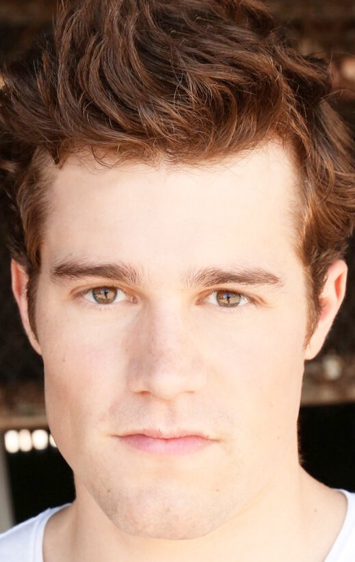 фото Джейк Пикинг