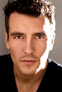 фото Джонатан Дрю