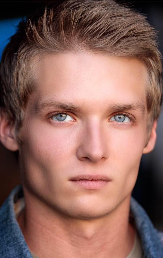 фото Кайл Рэццардей