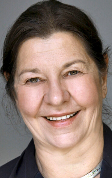 фото Моника Манц