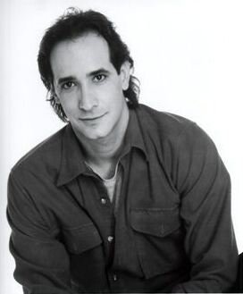 фото Мэттью Лоранс