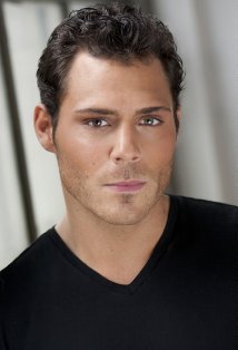 фото Джеймс ДиКарло