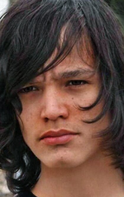 фото Адам Медиано