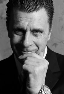 фото Пол Дьюдни