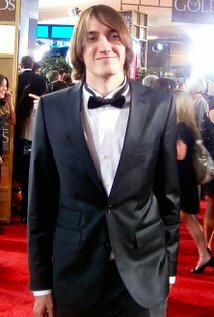 фото Логан Юзна