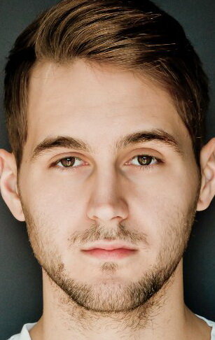 фото П.Дж. Будуск