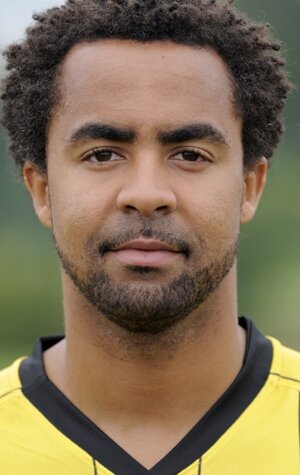 фото Патрик Овомойела