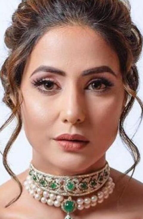 фото Хина Кхан