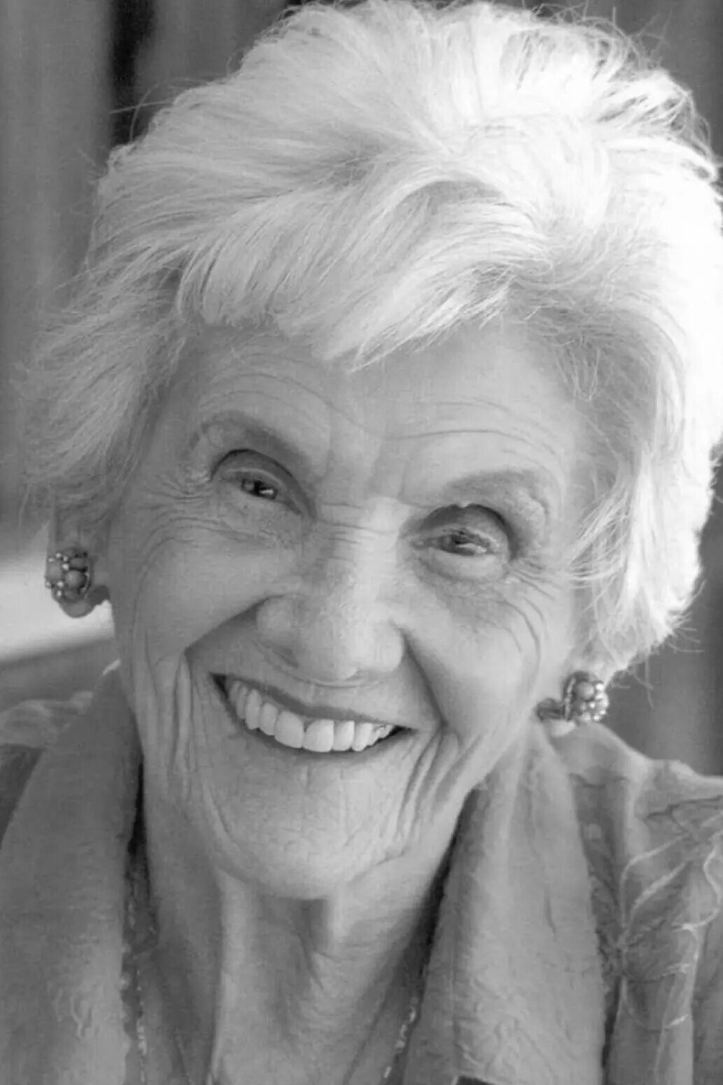 фото Конни Сойер