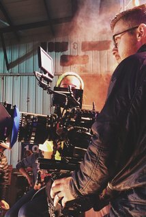 фото Спенсер Хатчинс