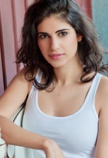 фото Приянка Синха