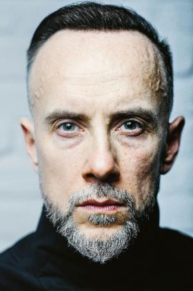 фото Адам Дарский