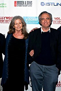 фото Майлз Флэнеган