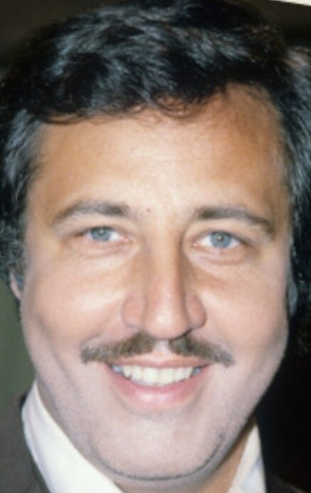 фото Ллойд Баттиста