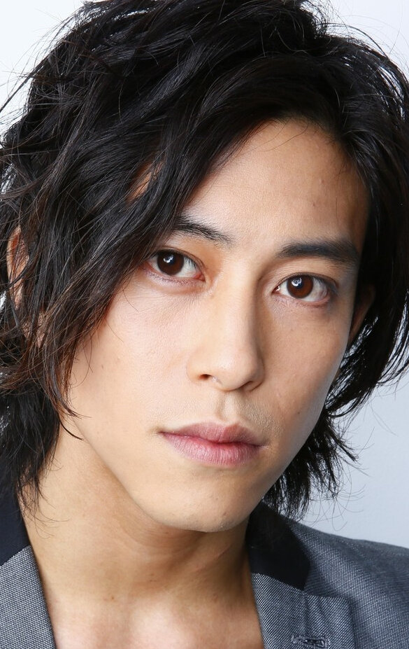 фото Гаку Сано