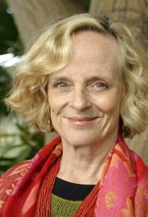 фото Джоан Макинтош