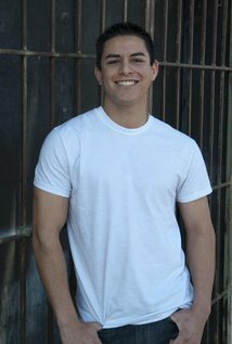 фото Ричи Мирелез