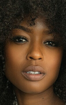 фото Джависия Лесли