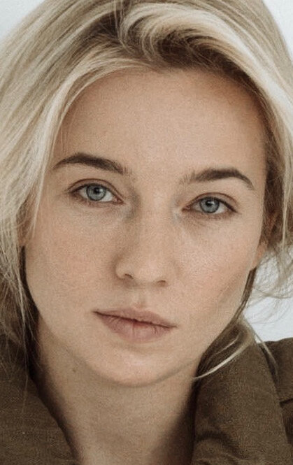 фото Полина Леонова