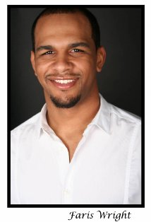 фото Faris Wright