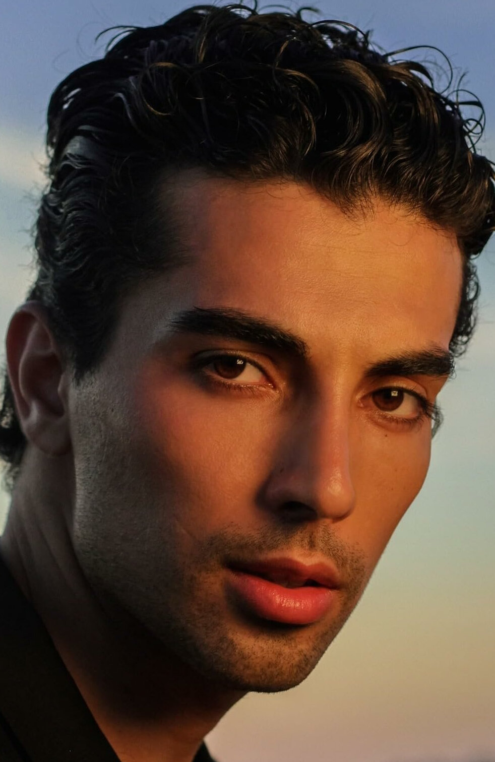 фото Шервин Аленаби