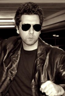 фото Роберт Бонд