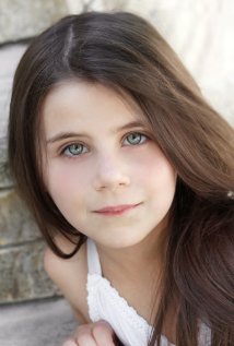 фото Миа Синклер Дженнесс