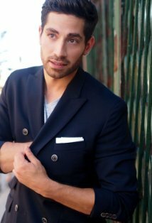 фото Йохан Луис