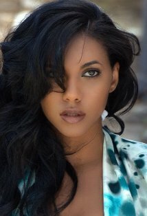 фото Сабрина Аман