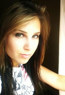 фото Ванесса Леонард