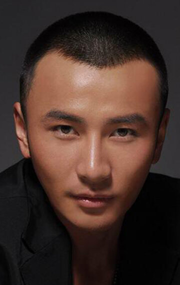 фото Лю Энью