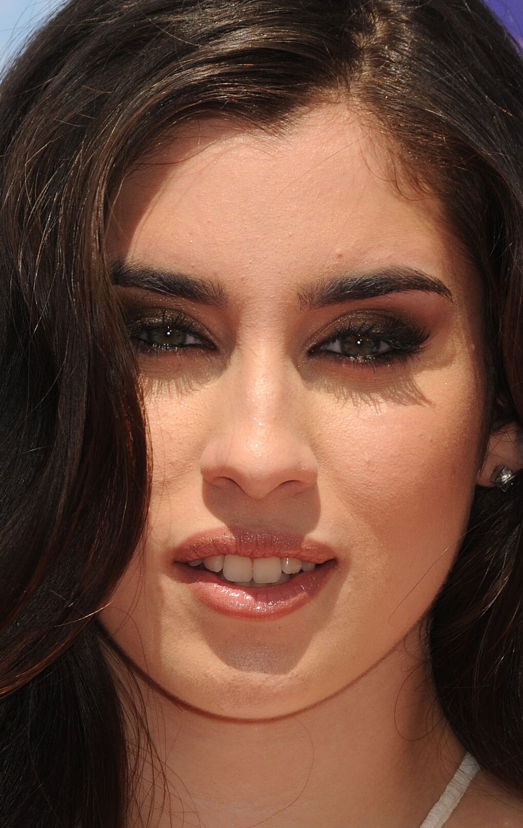 фото Лорен Хурэги