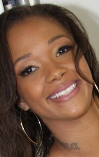 фото Джорани Джеймс