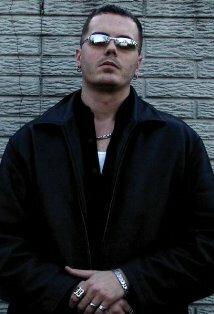 фото Мг Келли