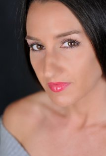 фото Лэйси Эрнандес