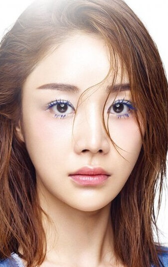 фото Юн Джин-и