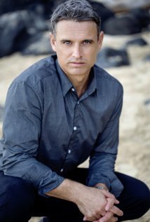 фото Kenneth Matepi