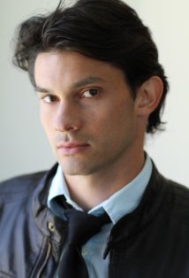 фото James Timphony