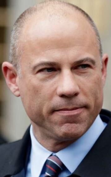 фото Майкл Авенатти