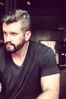 фото Крэйг Янг